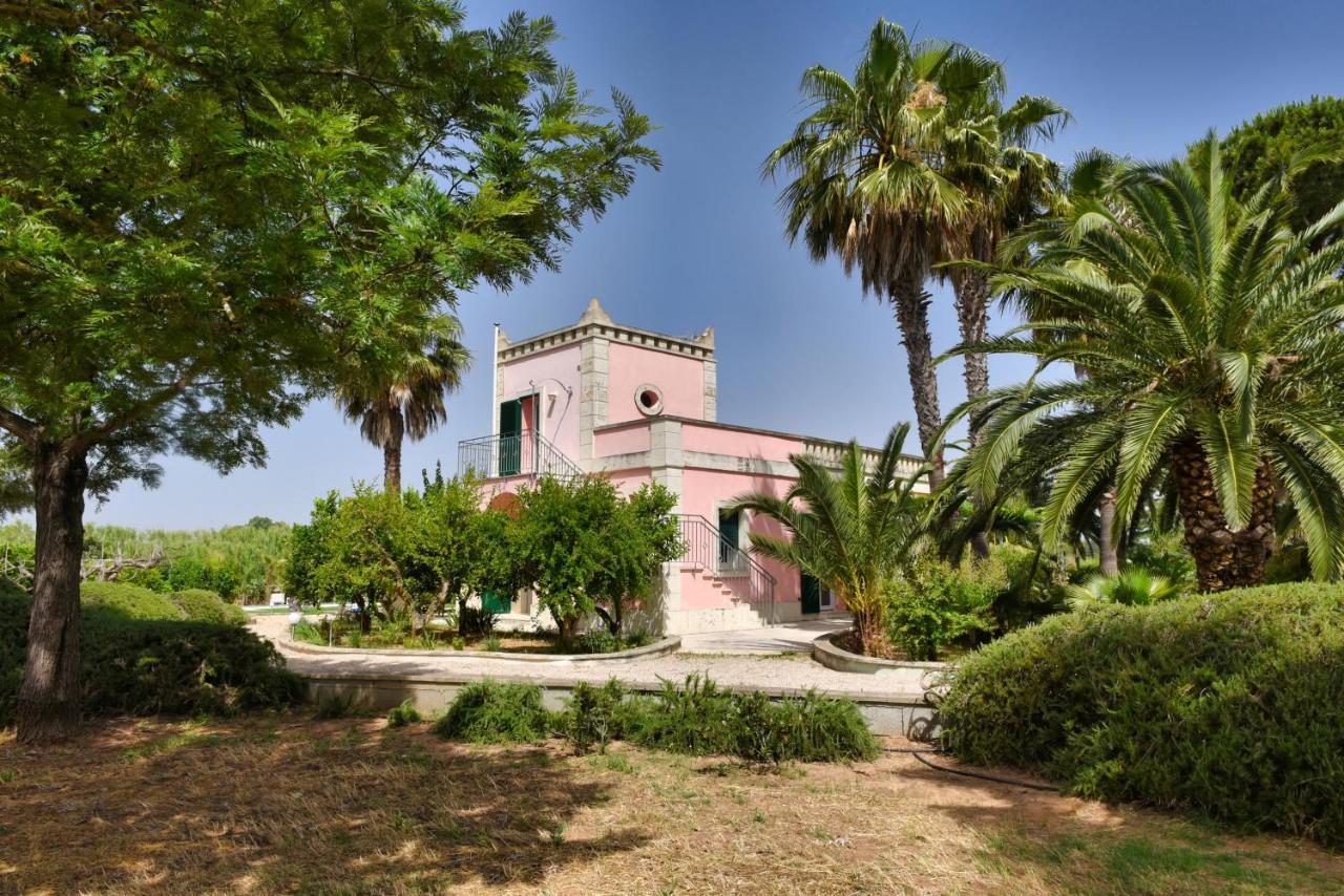 Villa Sirgole Rosa With Pool, Galatina Cutrofiano Eksteriør billede